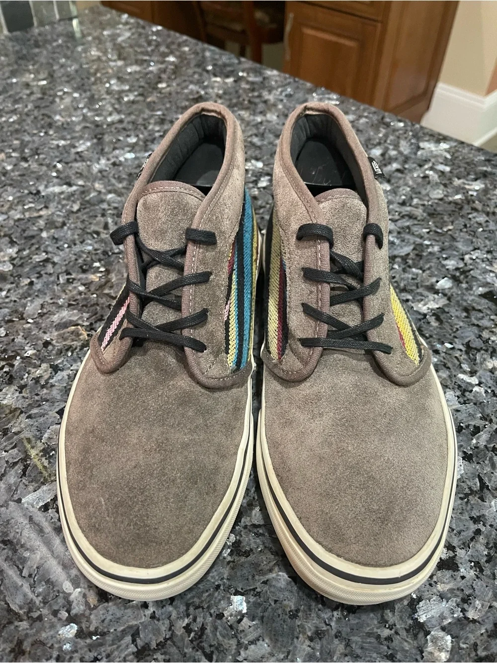 Vans Guate Stripe Gray Suede Chukka Boots with Multicolor Stripes Fall 2012 Sz 9